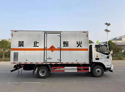 隆阳爆破器材运输车